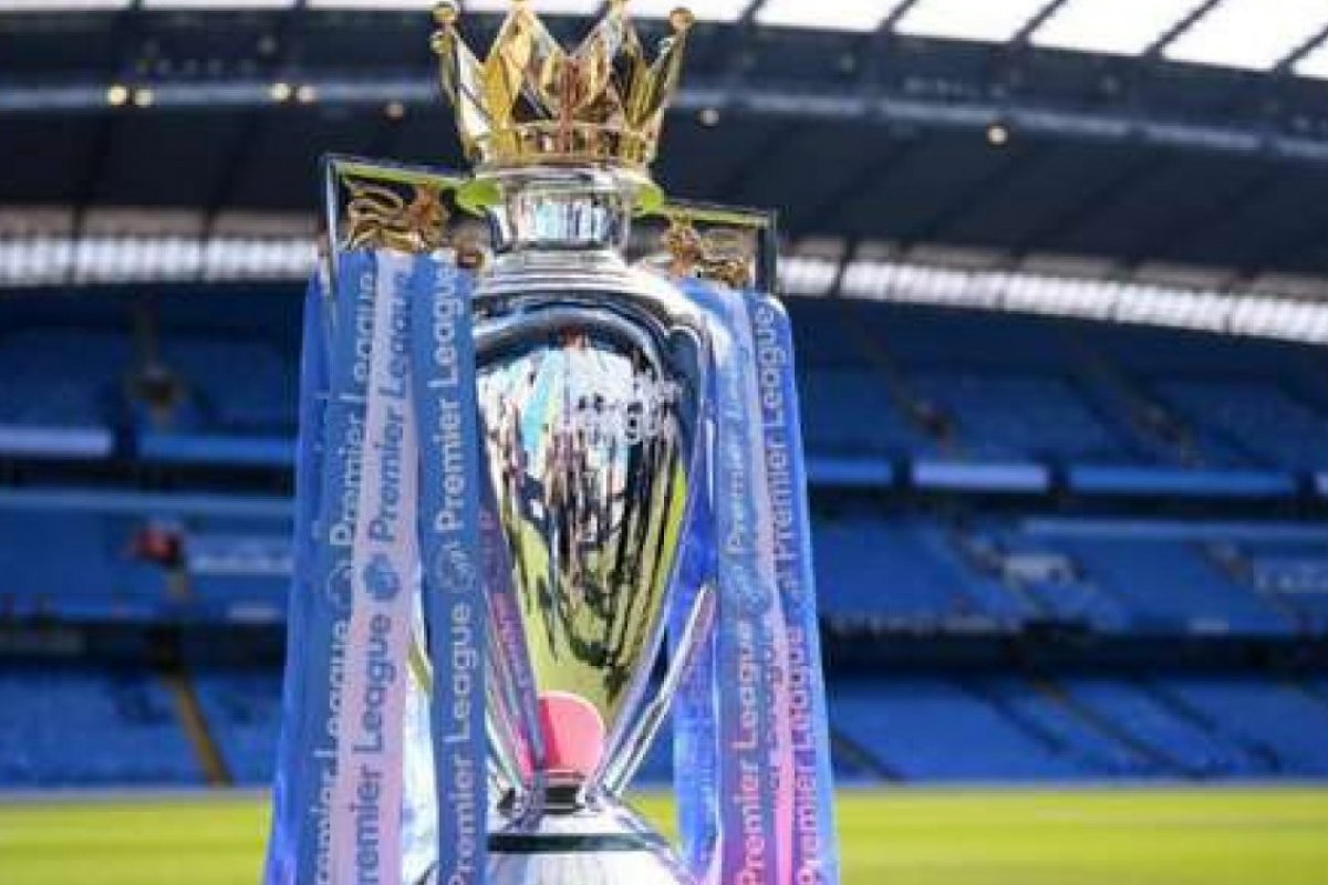 Premier League autoriza retomada de treinos em grupos pequenos a partir desta terça (19)