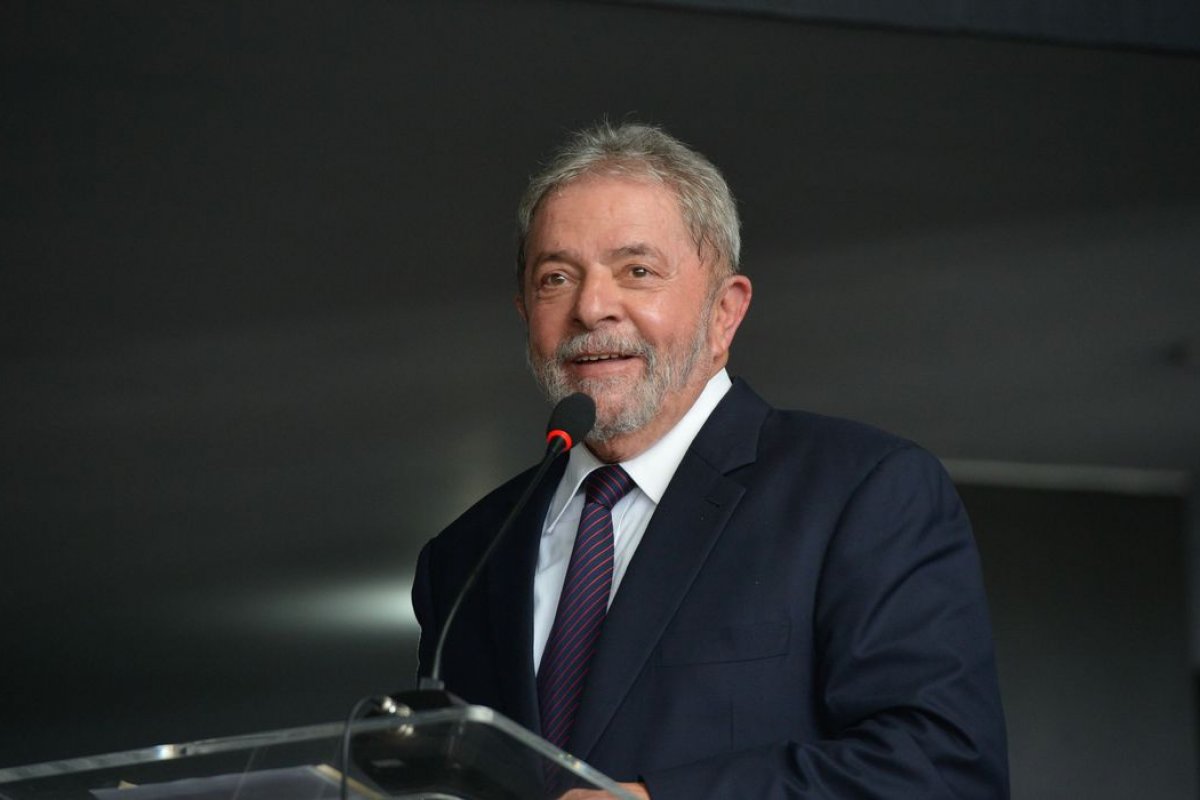 TRF-3 recusa denuncia contra Lula em caso de "mesada"