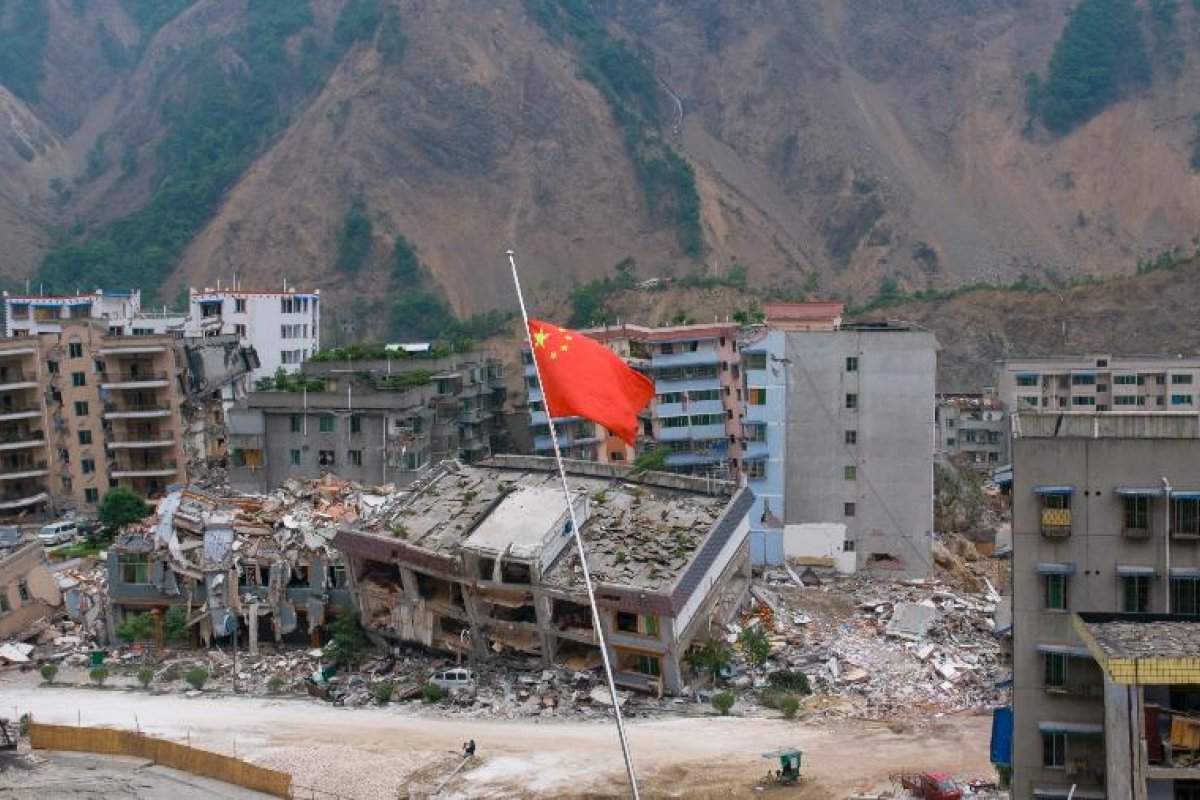 Terremoto na China mata quatro pessoas e deixa 23 feridas
