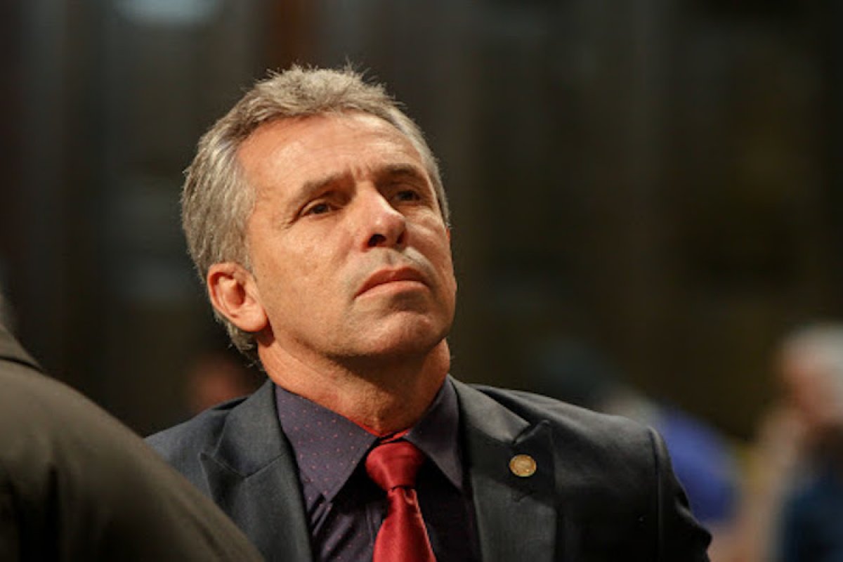 Deputado estadual do PSL morre no Rio do novo coronavírus