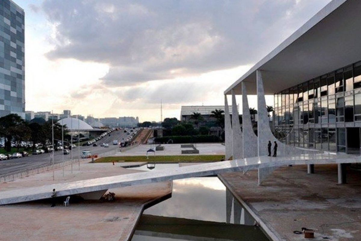 Governo libera R$ 10 bilhões para combate ao novo coronavírus