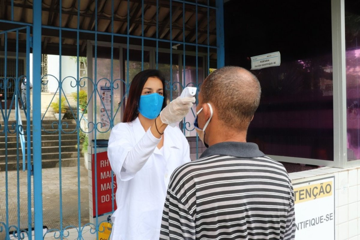 Case de Salvador adota medidas de prevenção ao coronavírus após morte de funcionária