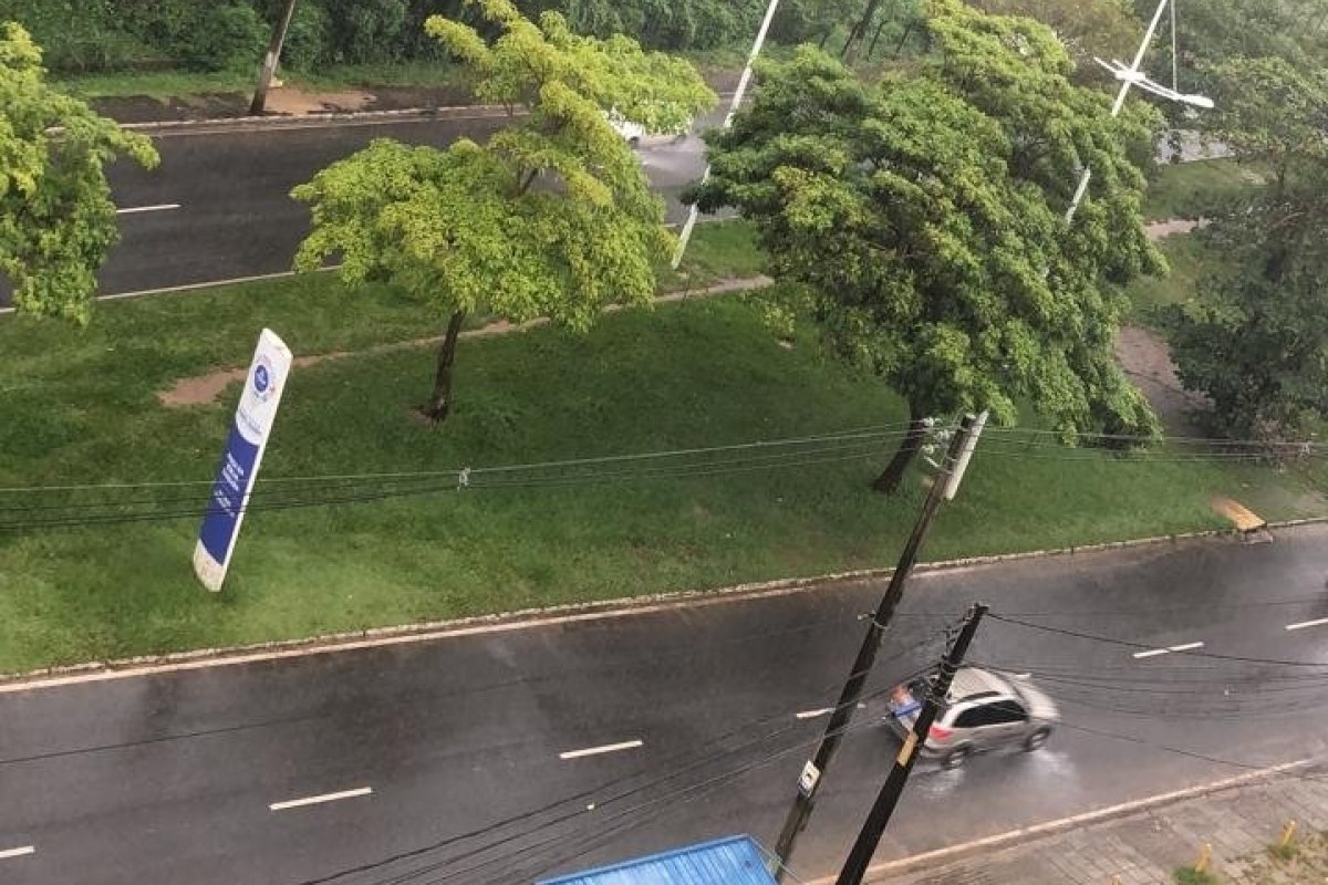 Codesal prevê chuva em Salvador até sábado (23)