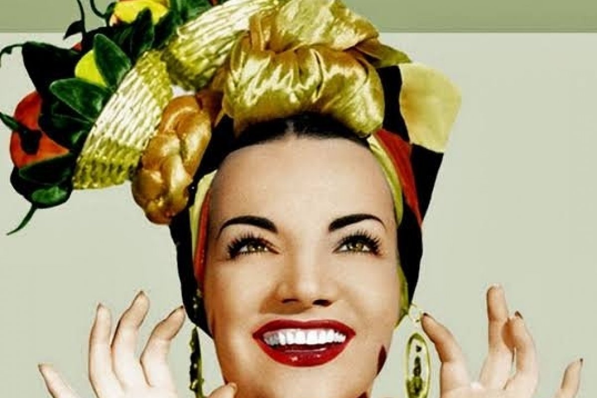 Objetos de Carmen Miranda podem ser arrematados em leilão on-line