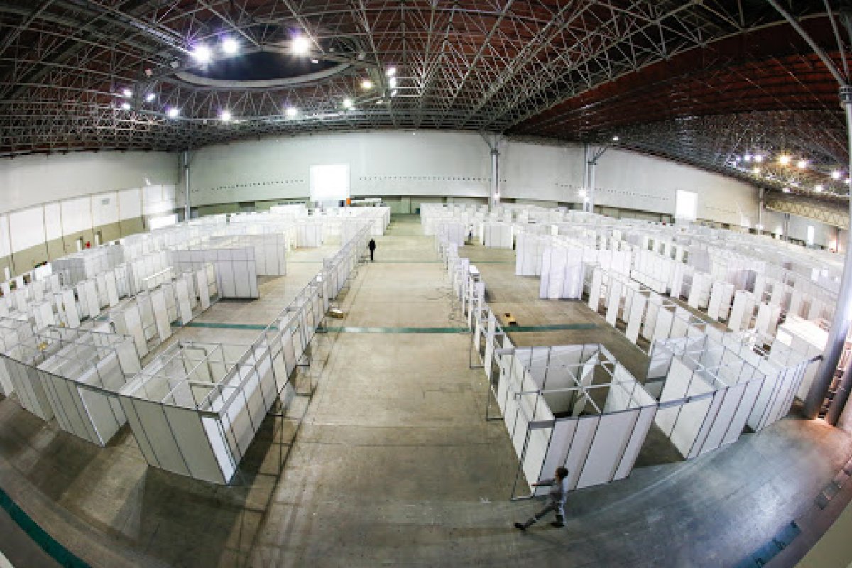 Hospital de campanha de Minas Gerais fica pronto, mas ainda não será usado