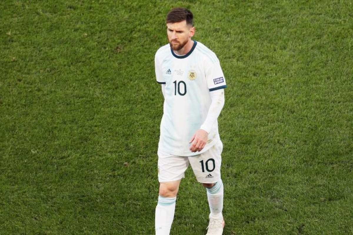 Messi recusa medalha da Copa América