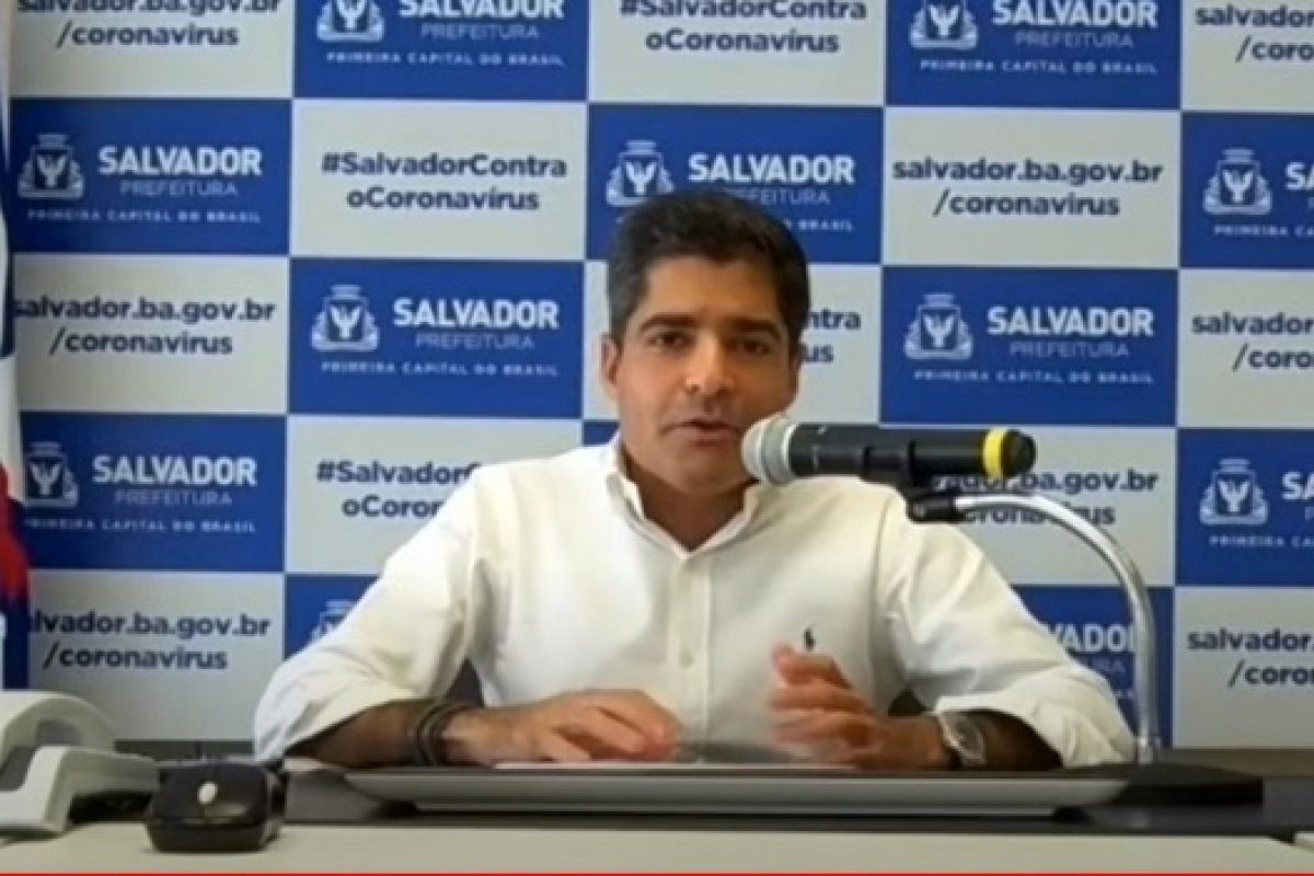 ACM Neto diz que poderá avaliar toque de recolher em Salvador