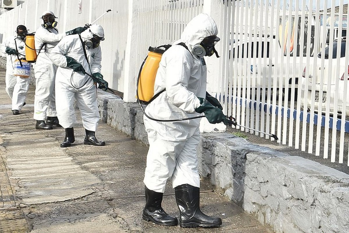 Covid-19: ACM Neto anuncia medidas mais rígidas nos bairros do Uruguai e Massaranduba