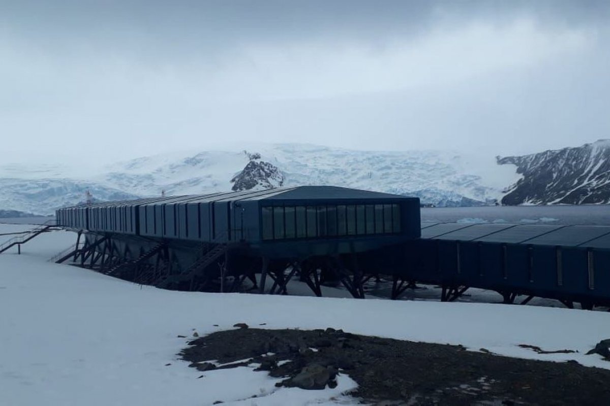 Militares da Marinha do Brasil estão em isolamento dentro do isolamento, na Antártica
