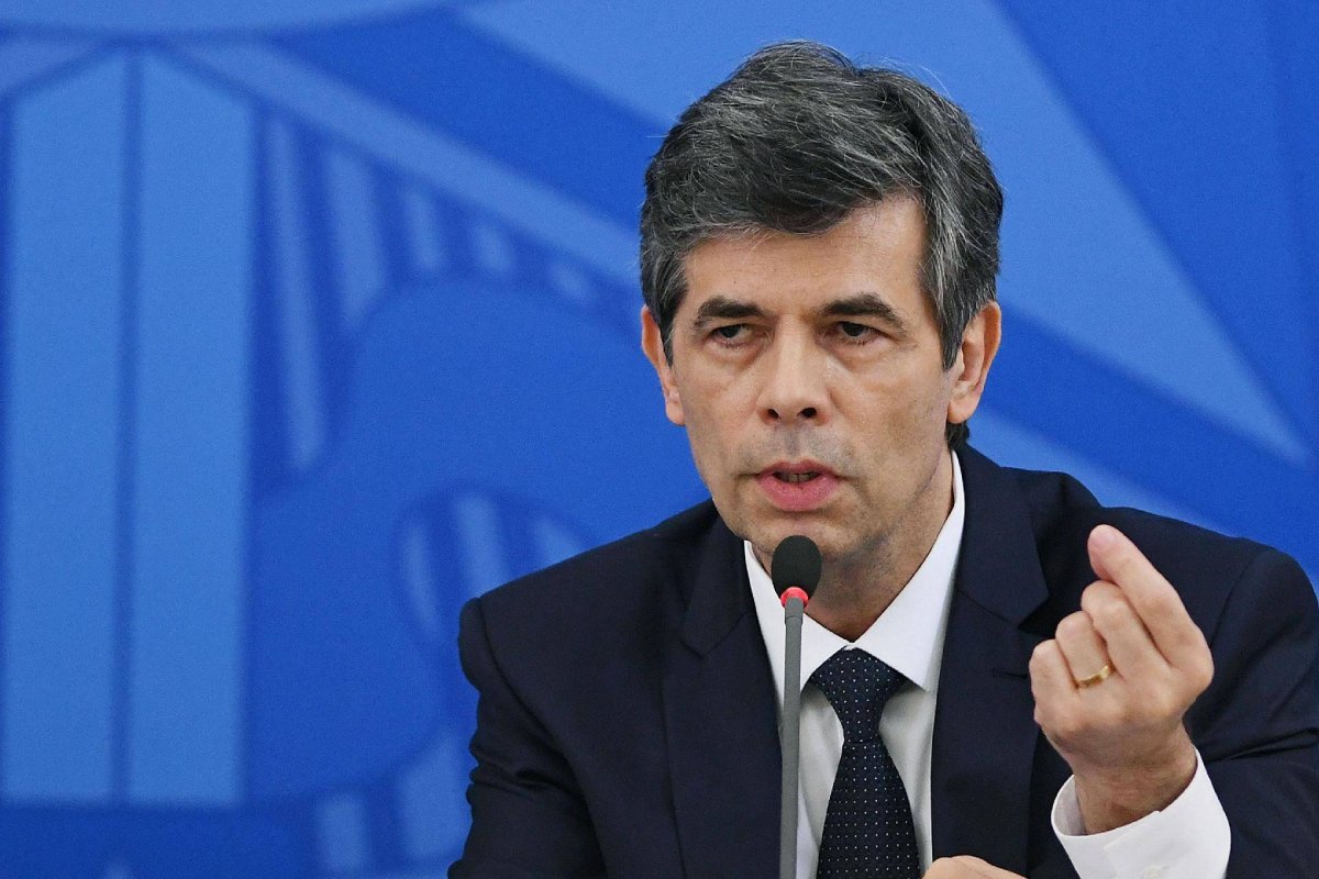 Teich diz que não anteciparia decisão sobre liberação de cloroquina