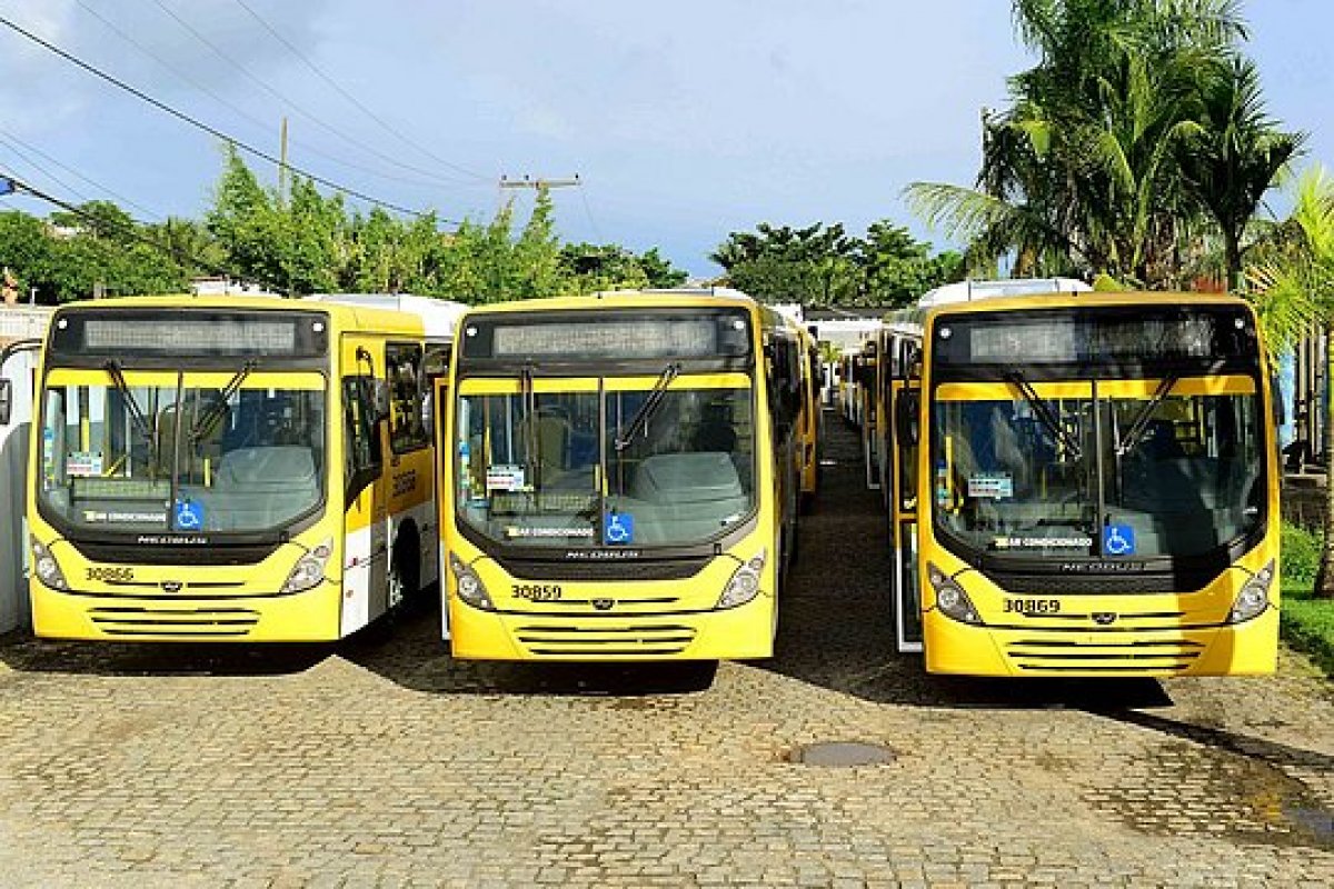 Rodoviários adiam assembleia que poderia decretar greve em Salvador