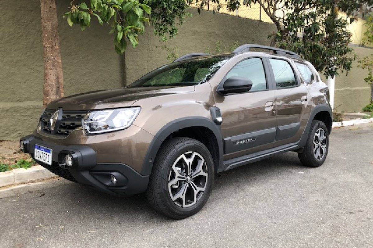 Testamos a nova Duster Iconic que mostra maior economia e mantém espaço interno