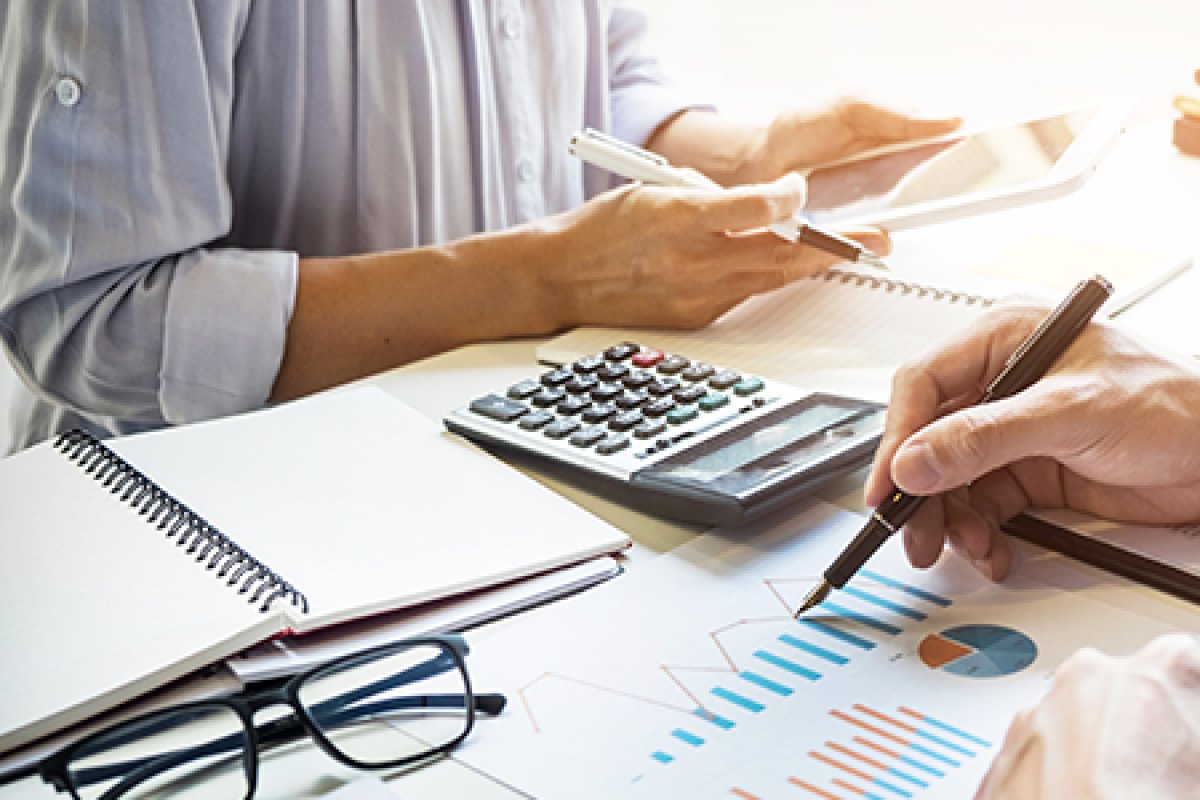 Concessão de crédito cresce 75%, mas dinheiro não chega na ponta