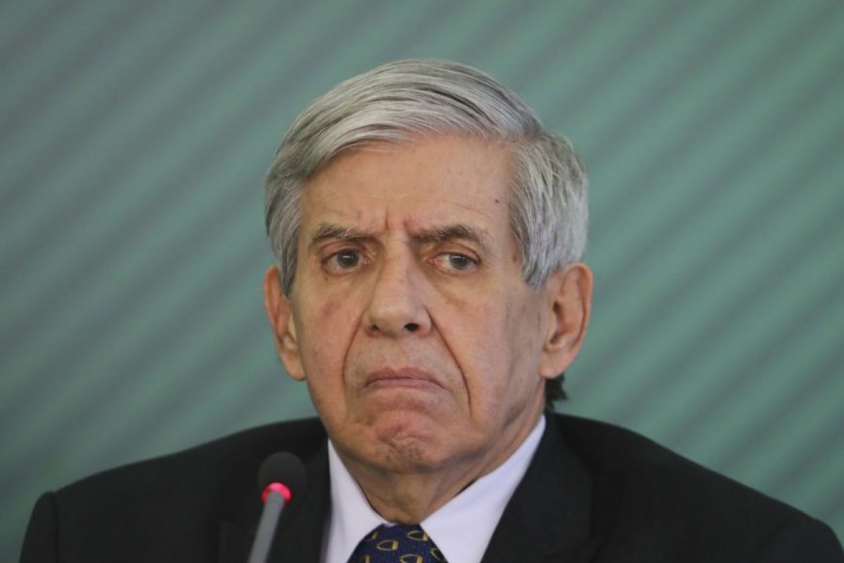 GSI afirma que proporcionou condições para trabalho da imprensa no Alvorada