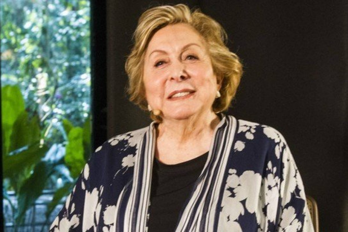 Atriz Aracy Balabanian é internada após insuficiência respiratória