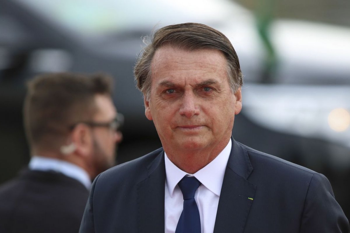 Bolsonaro visita Dias Toffoli no hospital