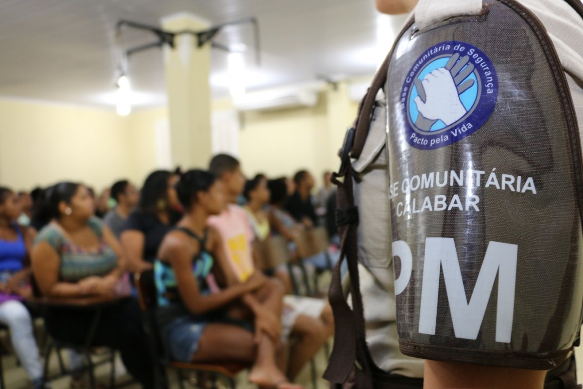 Cursos de qualificação profissional são oferecidos gratuitamente no Calabar