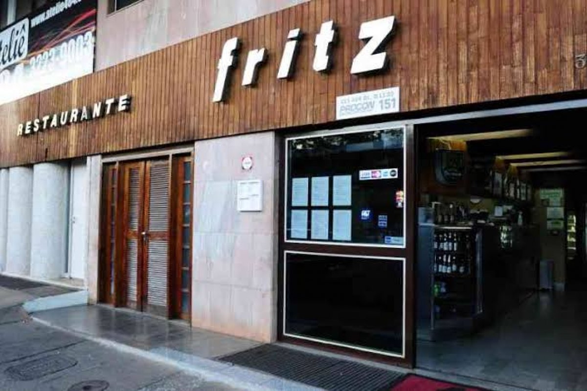 Restaurante queridinho dos políticos, fecha às portas em Brasília