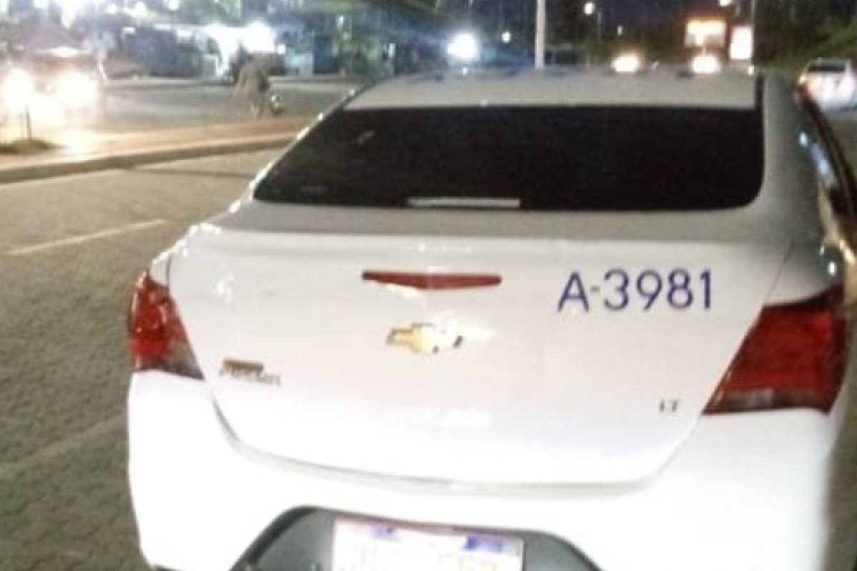 Homem é encontrado baleado dentro de Táxi no bairro de São Cristóvão, em Salvador