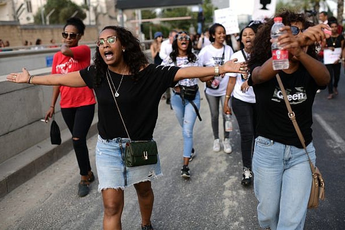 Protesto etíope-israelense acontece após morte de jovem por policial