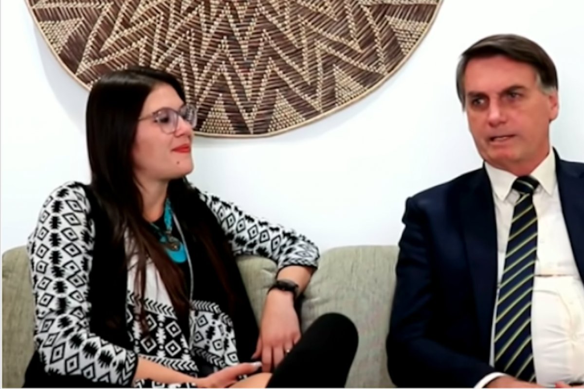 Donos de perfis que são investigados por disseminar Fake News encontraram-se com Bolsonaro e Heleno