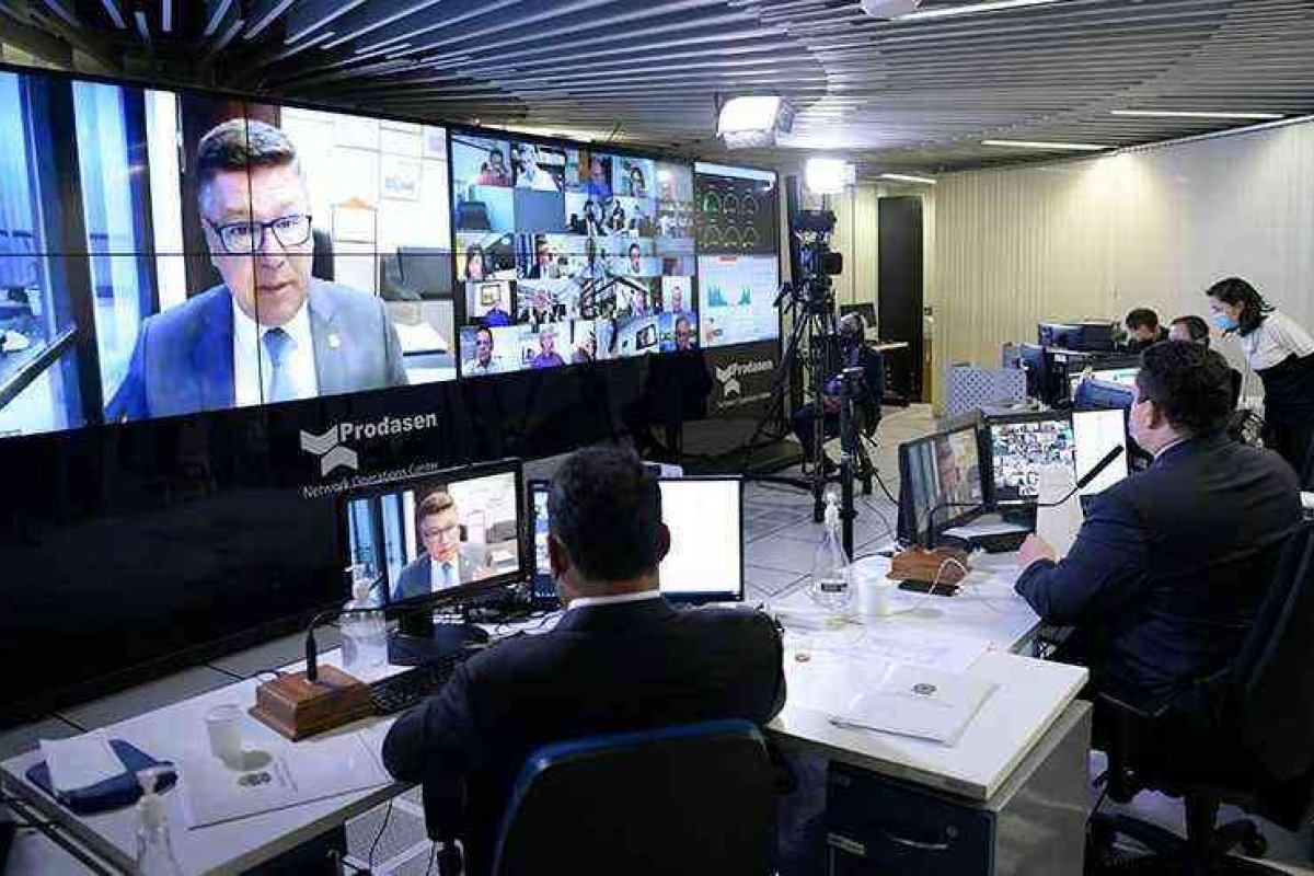 Senado aprova MP que destina R$ 892 milhões a estados atingidos pelas chuvas