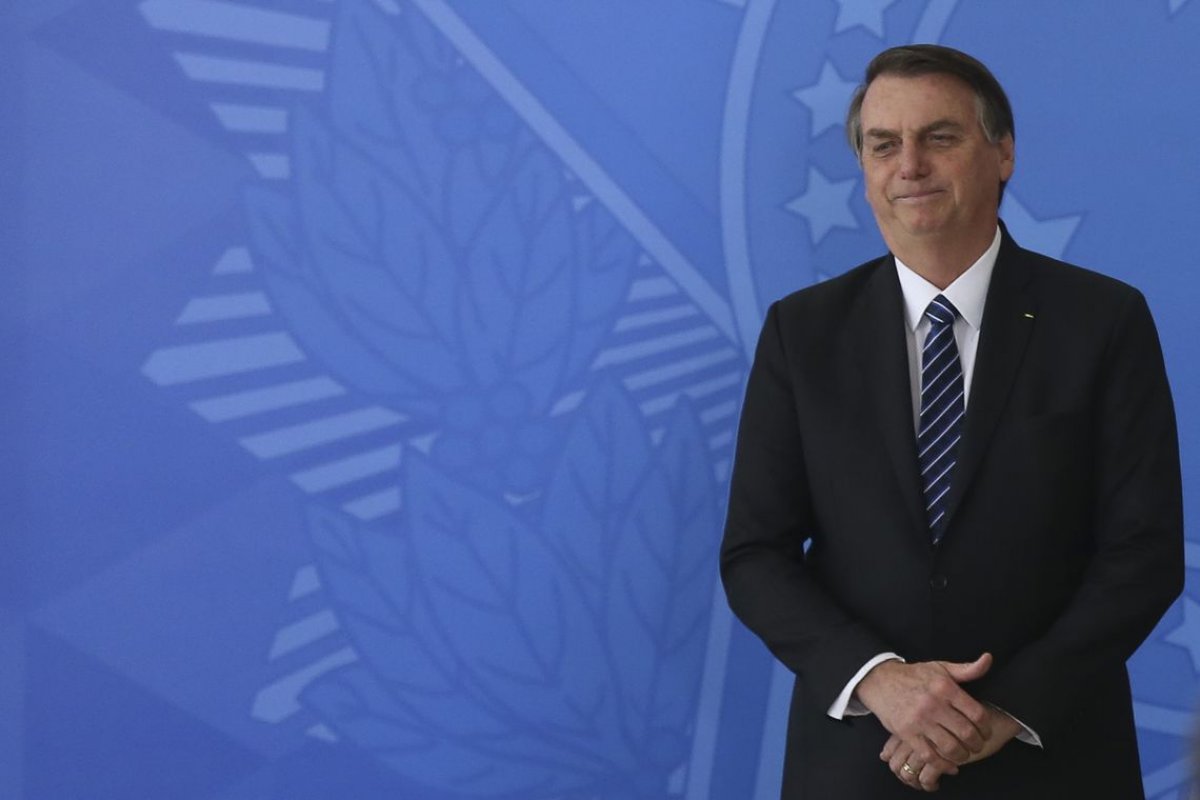 PF pede ao STF que Bolsonaro deponha em inquérito sobre possível interferência no órgão