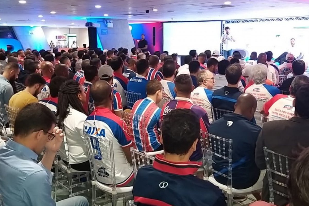 Bahia comenta sobre museu, reforços e Marcelo Guimarães Filho, em balanço