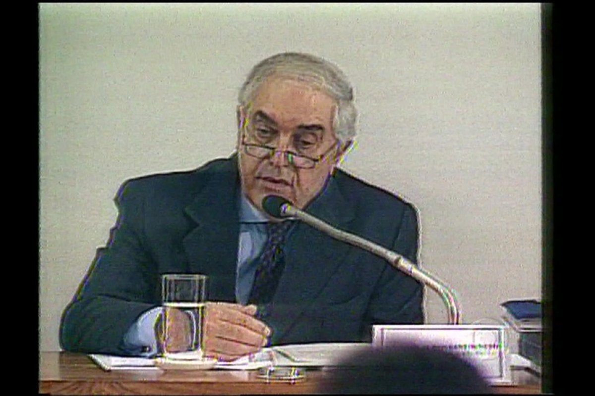 Com suspeita de covid-19, morre o ex-juiz Nicolau