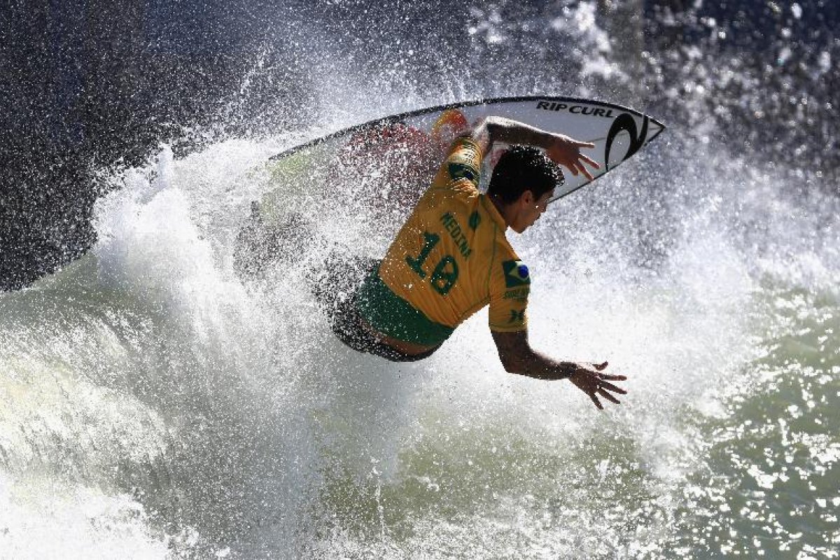 Brasileiros tem bom desempenho nas provas de abertura do J-Bay