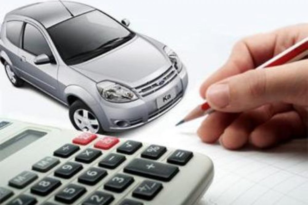 Donos de automóveis com finais de placas 5, 6, 7, 8, 9 e 0 possuem IPVA vencendo em julho