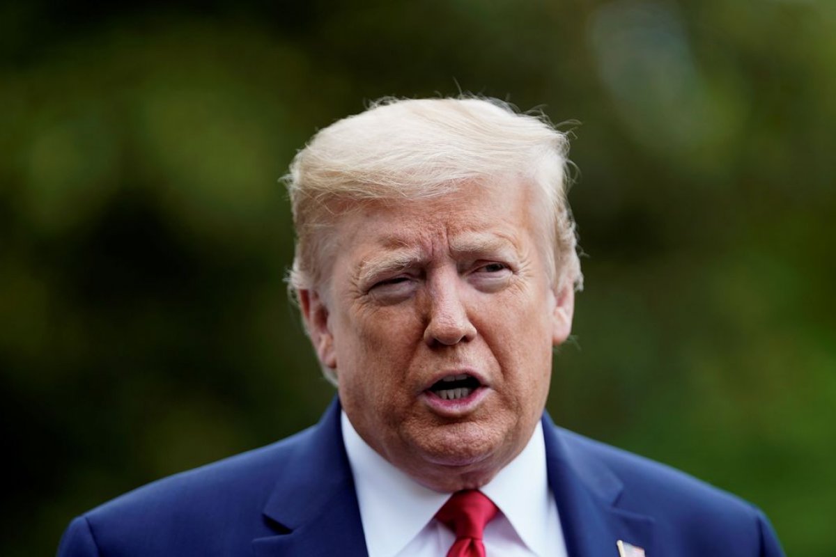 Donald Trump pede endurecimento dos governadores contra manifestantes, diz jornal