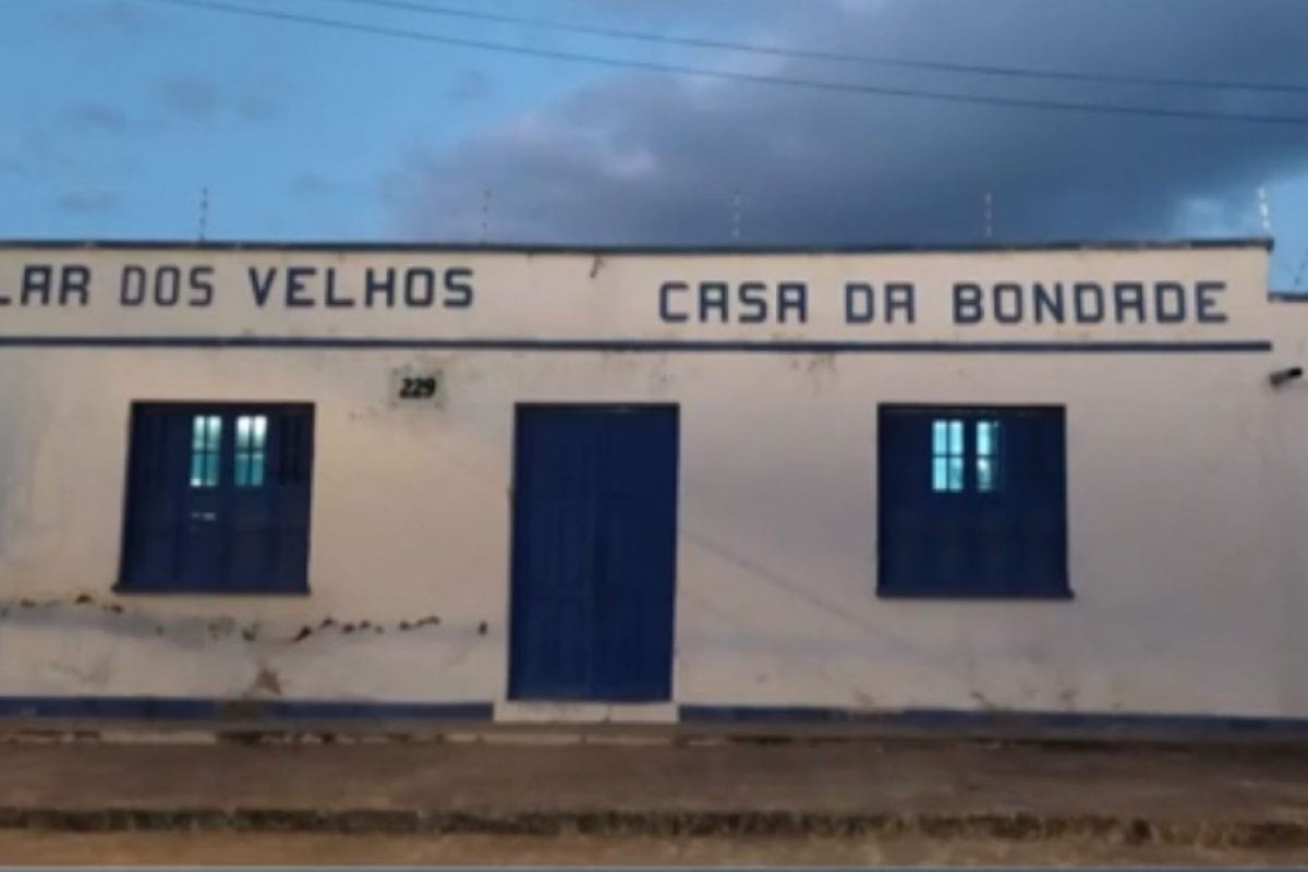 Abrigo em Itaberaba tem 14 idosos e sete funcionários com a covid-19 