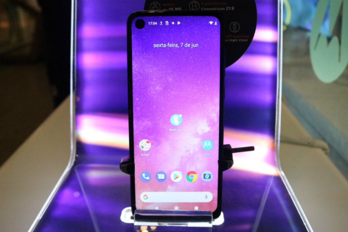 Veja as vantagens e desvantagens do smartphones mais procurados pelos brasileiros