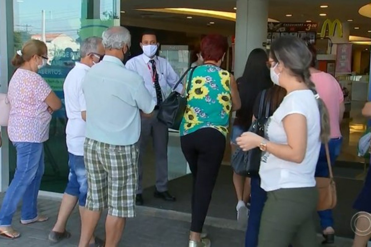 Brasil tem 218 shoppings abertos em 14 estados em meio à pandemia, diz associação