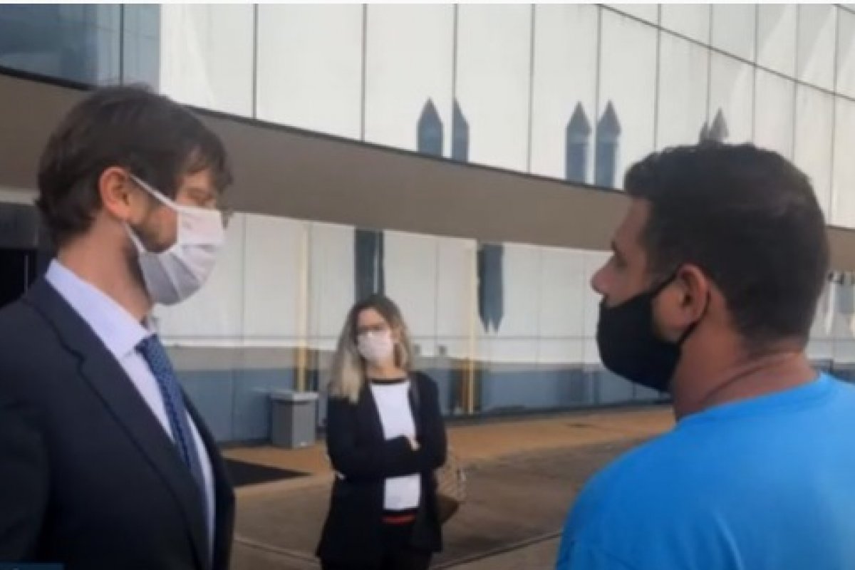 "A gente não sabe quais são os crimes que cada um tá sendo acusado", diz advogado sobre o processo da Fake News