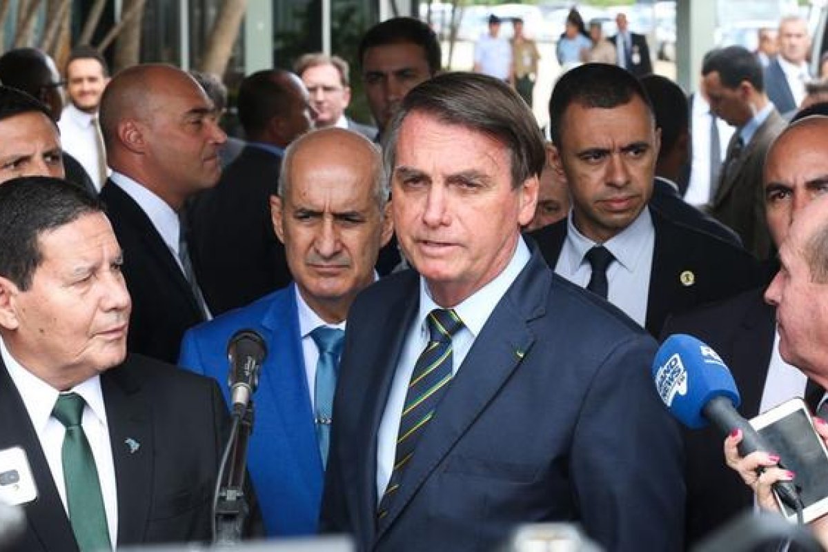 Planalto registra ao menos 35 parlamentares infectados pela covid-19