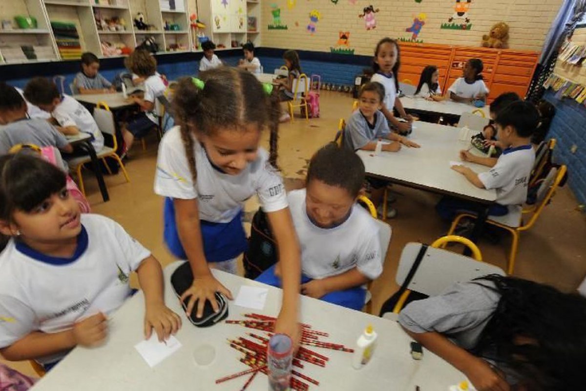 Covid-19: MP firma acordo com 46 escolas particulares de Salvador para redução de mensalidades