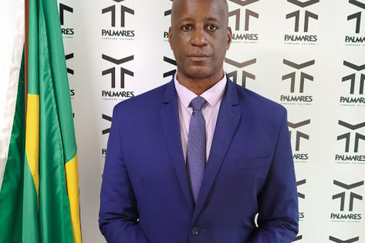 Presidente da Fundação Palmares chama movimento negro de 'escória maldita'
