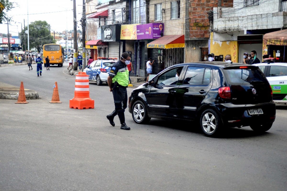 Novos bairros com restrição têm 139 interdições em manhã de fiscalização