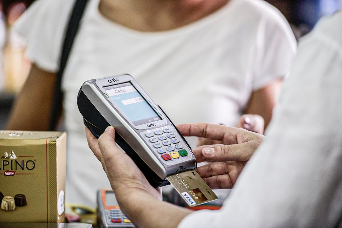 Auxílio emergencial nas maquininhas atrai empresas nacionais e estrangeiras