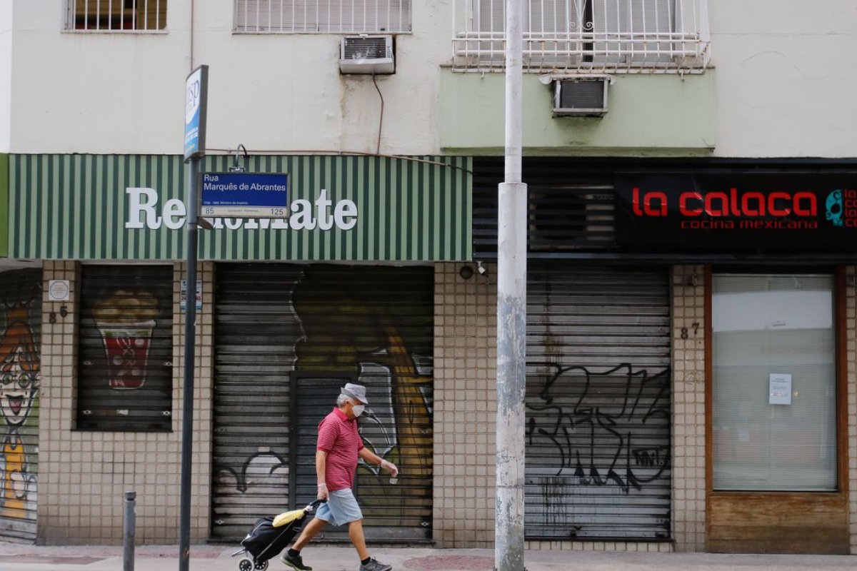 Pedidos de falência no Brasil aumentam em 30% durante pandemia