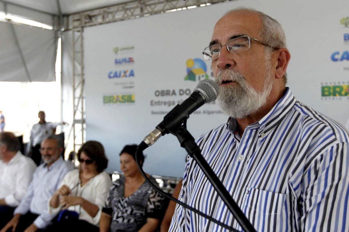 Bruno Dauster pede exoneração da Casa Civil estadual