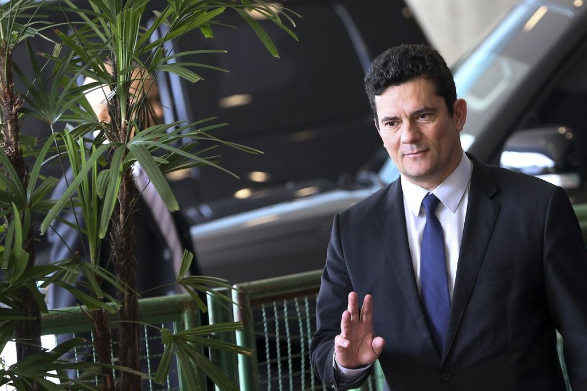 Advogados tentam impedir inscrição de Moro na OAB