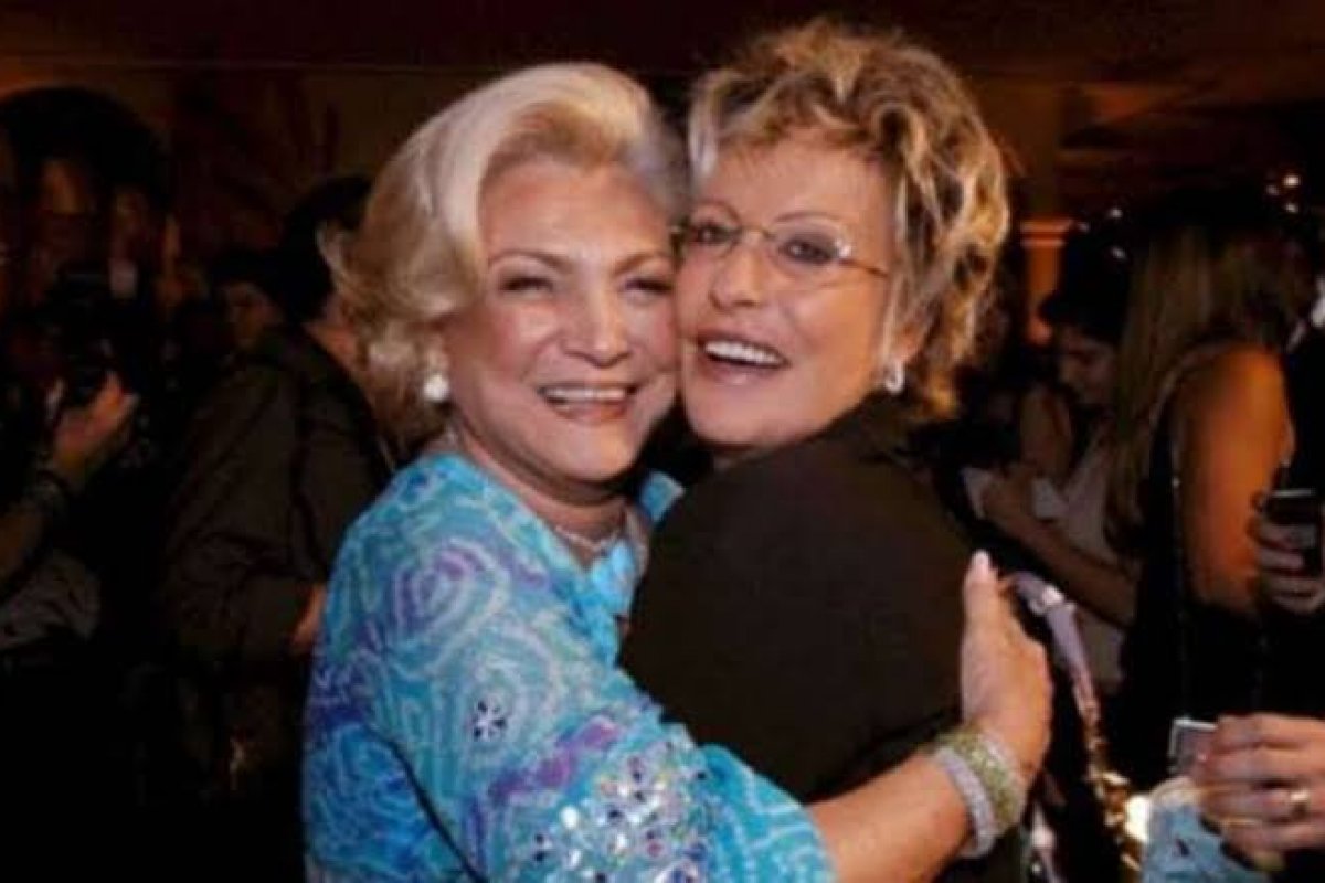 Ana Maria Braga faz live religiosa e homenageia Hebe Camargo