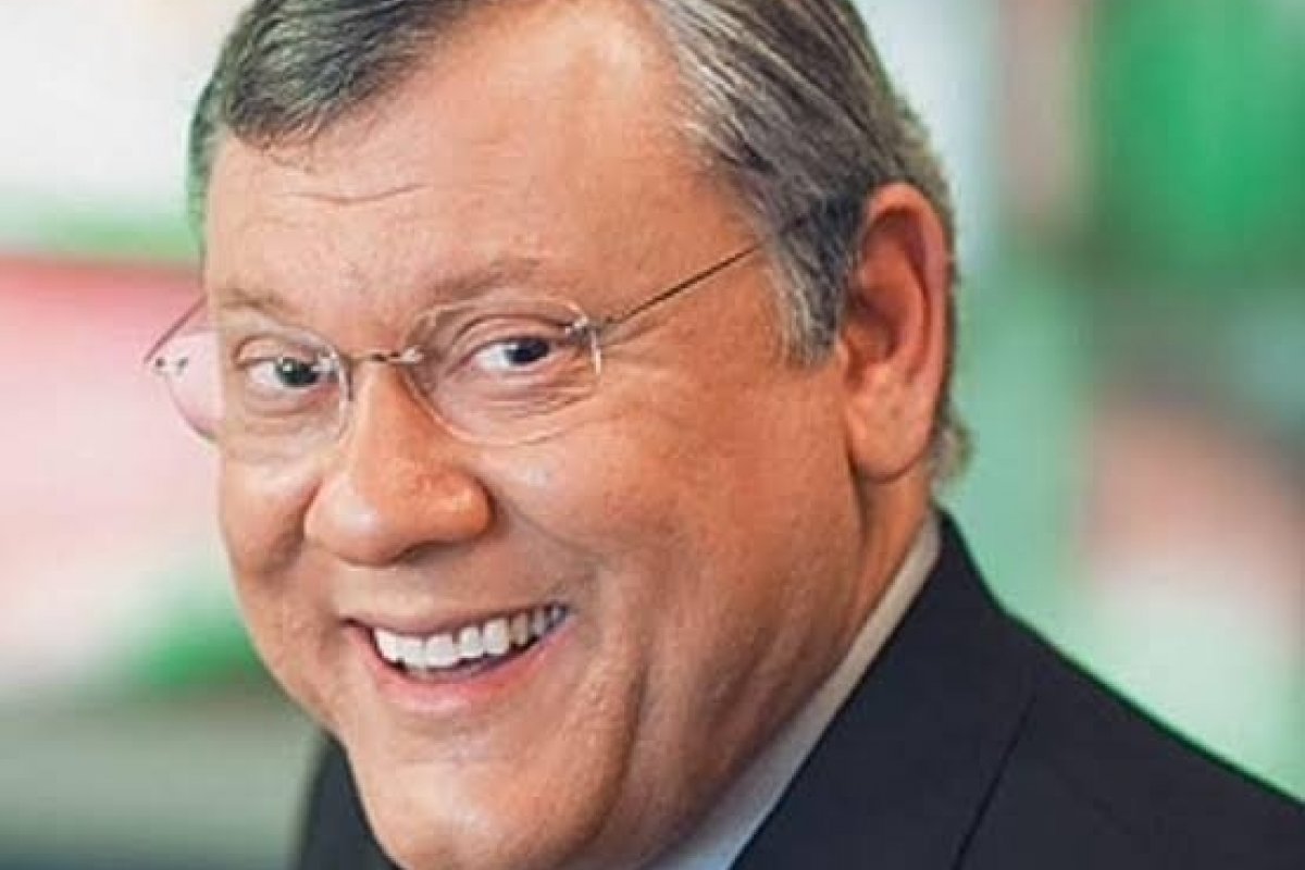 Milton Neves passa mal na Band e é levado para hospital