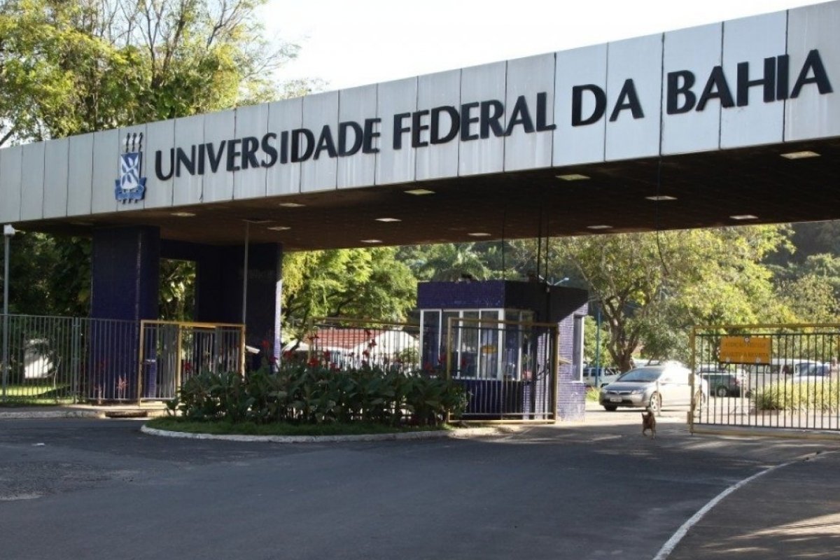 Com corte de recursos do MEC, UFBA reduz verba destinada à limpeza