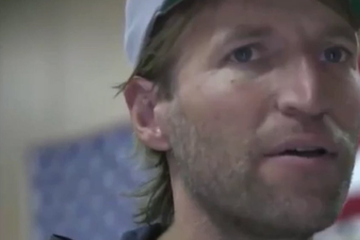 Homem afirma ter sido pago para ir a protestos no EUA