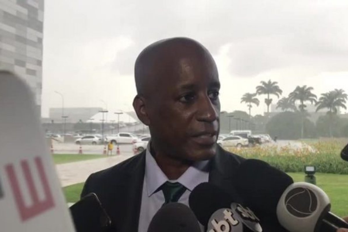 Sérgio Camargo pede proteção à PF após sofrer ameaças
