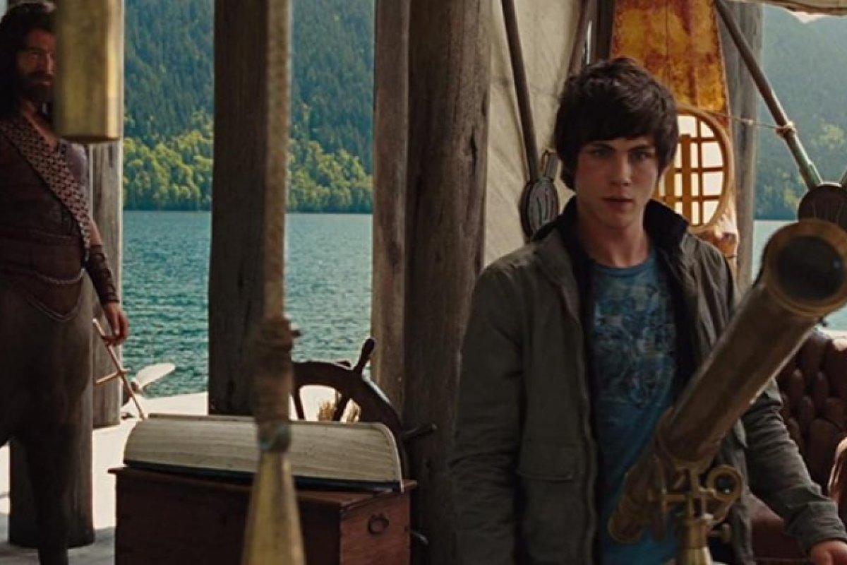 Autor de Percy Jackson afirmou que adaptação dos filmes destruíram seu trabalho
